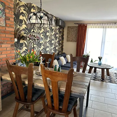 Semesterbostad Piekna Gora *